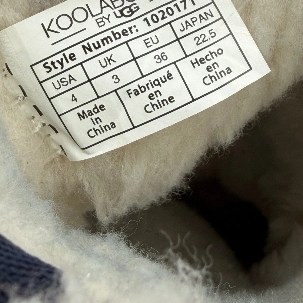 Koolaburra by UGG Victoria Navy Blue Suede Bow Boots Kids Size 4
